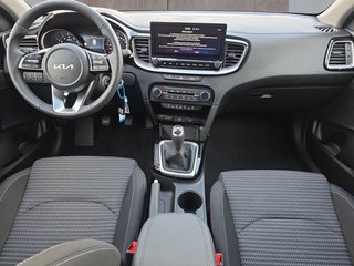 Kia Ceed 1,5 T-GDI 16*Alu/Navi/Kamera/Winterp/Temp.  ** - bilder 6