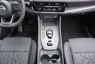 Nissan Qashqai Tekna 1.5 VC-T e-POWER UPE=48500 Euro  ** - bilder 18