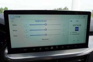 Ford Focus Titanium X 1,0 125PS LED/Navi/Kamera/Keyless   ** - bilder 37
