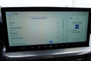 Ford Focus Titanium X 1,0 125PS LED/Navi/Kamera/Keyless   ** - bilder 39