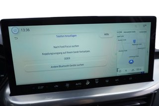 Ford Focus Titanium X 1,0 125PS LED/Navi/Kamera/Keyless   ** - bilder 24