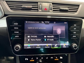Skoda Superb Combi 1,5TSI DSG Navi/Kamera/el.Klappe/Kessy         ** - foto 45