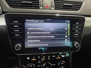 Skoda Superb Combi 1,5TSI DSG Navi/Kamera/el.Klappe/Kessy         ** - bilder 32