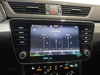 Skoda Superb Combi 1,5TSI DSG Navi/Kamera/el.Klappe/Kessy         ** - bilder 35