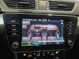 Skoda Superb Combi 1,5TSI DSG Navi/Kamera/el.Klappe/Kessy         ** - bilder 39