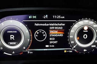 Nissan Qashqai Tekna 1,3 DIG-T Xtronic 4x4 UPE=47200€!  ** - bilder 16