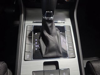 Skoda Superb Combi 1,5TSI DSG Navi/Kamera/el.Klappe/Kessy - bilder 19