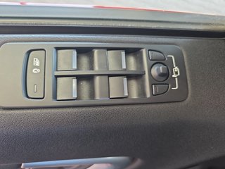 Land Rover Discovery Sport 2.0 241PS Si4 4WD aAHK/Pano/Navi - bilder 16