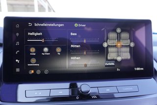 Nissan Qashqai 1,3 DIG-T Xtronic Pano/Head-Up/LED/el.Klappe  ** - bilder 45