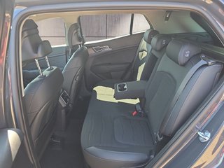 Kia Sportage Spirit 1.6 T-GDI AWD DCT Matrix/ACC/el.Klappe/Teilleder  ** - bilder 9