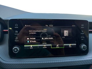 Skoda Kamiq Monte Carlo 1,5TSI DSG 4*J.Gar/18*Alu/el.Klappe - bilder 23