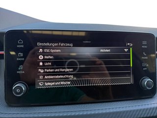 Skoda Kamiq Monte Carlo 1,5TSI DSG 4*J.Gar/18*Alu/el.Klappe - bilder 36