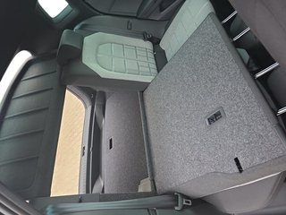 SEAT Arona FR 1,5TSI DSG aAHK/LED/ACC/Kamera/Winterp.   ** - bilder 14