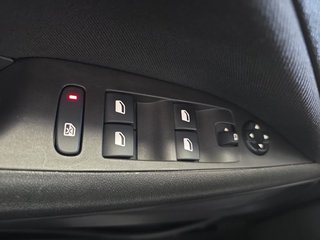 Opel Crossland X 1.2T 110PS Voll-LED/Winterp/WR+SR - bilder 15