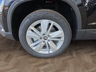 Skoda Karoq 1,5TSI DSG aAHK/ACC/Kamera/Winterp.       ** - bilder 9
