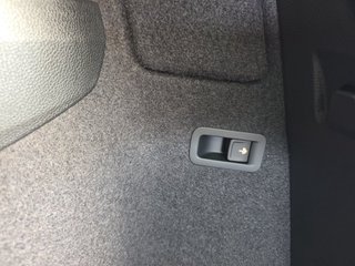 Skoda Karoq 1,5TSI DSG aAHK/ACC/Kamera/Winterp.       ** - bilder 12