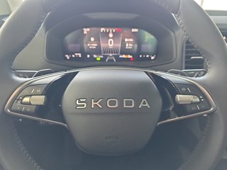 Skoda Karoq 1,5TSI DSG aAHK/ACC/Kamera/Winterp.       ** - bilder 15