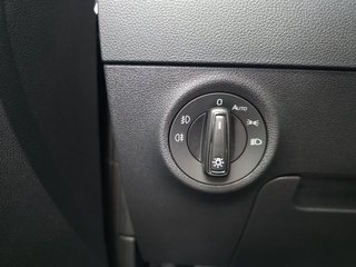 Skoda Karoq 1,5TSI DSG aAHK/ACC/Kamera/Winterp.       ** - bilder 16
