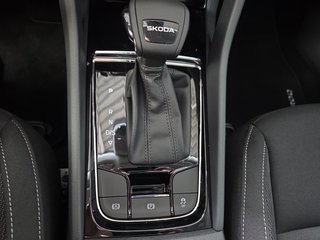 Skoda Karoq 1,5TSI DSG aAHK/ACC/Kamera/Winterp.       ** - bilder 18