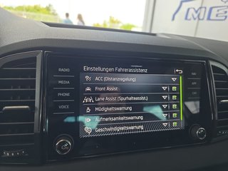 Skoda Karoq 1,5TSI DSG aAHK/ACC/Kamera/Winterp.       ** - bilder 36