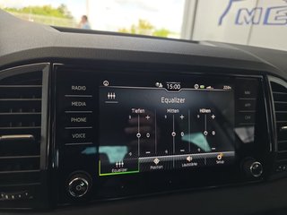 Skoda Karoq 1,5TSI DSG aAHK/ACC/Kamera/Winterp.       ** - bilder 37