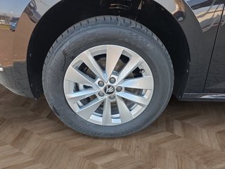 Skoda Kamiq Selection 1,5TSI DSG AHK/Kamera/LED/Kessy/Winterp.  ** - foto 11