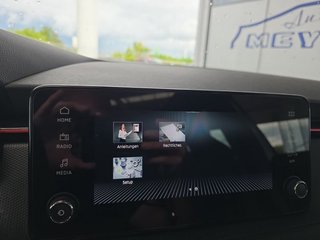 Skoda Kamiq Monte Carlo 1,5TSI DSG 5*J.Gar/Kessy/Matrix/Winterp/Kamera  ** - bilder 33