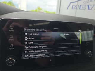 Skoda Kamiq Monte Carlo 1,5TSI DSG 5*J.Gar/Kessy/Matrix/Winterp/Kamera  ** - bilder 39