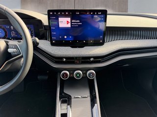 Skoda Superb Combi 2,0TDI DSG Navi/DCC/ACC/Kamera/Sitzhz.  ** - bilder 6