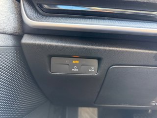 Skoda Superb Combi 2,0TDI DSG Navi/DCC/ACC/Kamera/Sitzhz.  ** - bilder 13