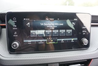 Skoda Kamiq Monte Carlo 1,5TSI DSG aAHK/Matrix/el.Klappe/Kessy  ** - bilder 16