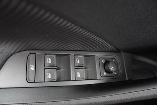 Skoda Kamiq Monte Carlo 1,5TSI DSG aAHK/Matrix/el.Klappe/Kessy  ** - bilder 20