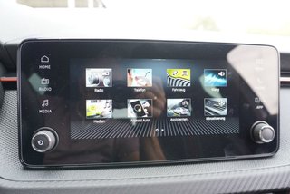 Skoda Kamiq Monte Carlo 1,5TSI DSG aAHK/Matrix/el.Klappe/Kessy  ** - bilder 32