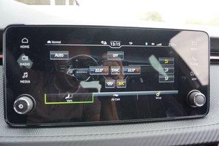 Skoda Kamiq Monte Carlo 1,5TSI DSG aAHK/Matrix/el.Klappe/Kessy  ** - bilder 45