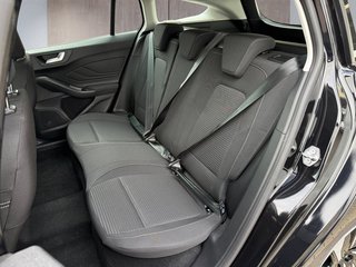 Ford Focus Turnier Titanium 1,0 125PS LED/Navi/Winterp.   ** - bilder 10