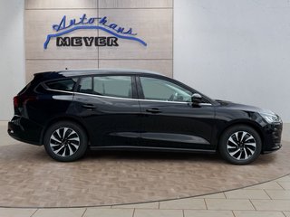 Ford Focus Turnier Titanium 1,0 125PS LED/Navi/Winterp.   ** - bilder 1