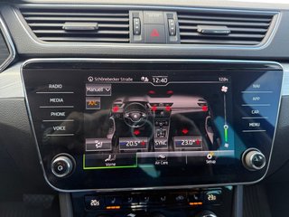 Skoda Superb Combi 1,5TSI DSG Navi/Kamera/el.Klappe/Kessy         ** - bilder 40