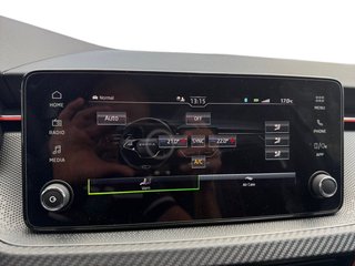 Skoda Kamiq Monte Carlo 1,5TSI DSG 4*J.Gar/18*Alu/Pano/Kamera  ** - bilder 40