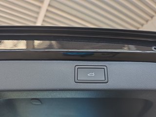 Skoda Kamiq Monte Carlo 1,5TSI DSG AHK/Matrix/el.Klappe - foto 18