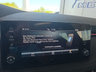 Skoda Kamiq Monte Carlo 1,5TSI DSG AHK/Matrix/el.Klappe - foto 29