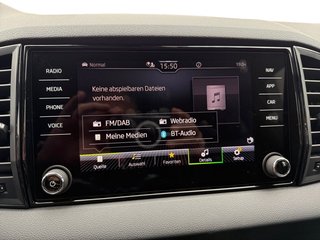 Skoda Karoq Sportline 1,5TSI DSG 4*J.Gar/Pano/aAHK/Matrix/Navi - foto 23