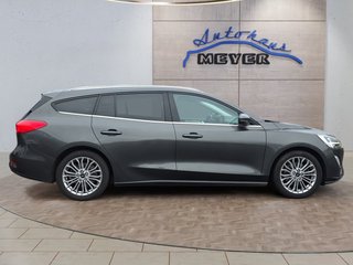 Ford Focus Turnier Titanium Voll-LED/Navi/Winterp. - bilder 1