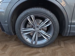 Volkswagen Tiguan R-Line 2,0TSI 4Motion AHK/8*Alu/Navi/Easy Open - foto 9