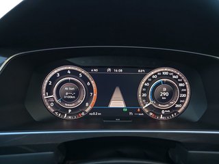 Volkswagen Tiguan R-Line 2,0TSI 4Motion AHK/8*Alu/Navi/Easy Open - foto 16