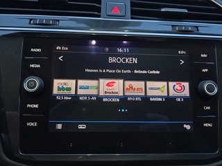 Volkswagen Tiguan R-Line 2,0TSI 4Motion AHK/8*Alu/Navi/Easy Open - foto 24