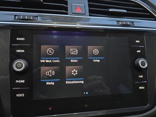 Volkswagen Tiguan R-Line 2,0TSI 4Motion AHK/8*Alu/Navi/Easy Open - foto 42
