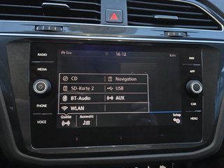 Volkswagen Tiguan R-Line 2,0TSI 4Motion AHK/8*Alu/Navi/Easy Open - foto 25