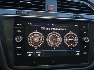 Volkswagen Tiguan R-Line 2,0TSI 4Motion AHK/8*Alu/Navi/Easy Open - foto 32