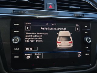 Volkswagen Tiguan R-Line 2,0TSI 4Motion AHK/8*Alu/Navi/Easy Open - foto 36