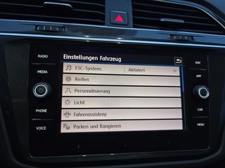 Volkswagen Tiguan R-Line 2,0TSI 4Motion AHK/8*Alu/Navi/Easy Open - foto 37